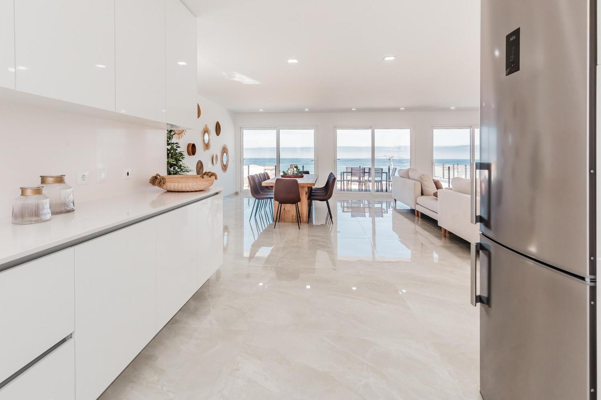 Beach Villa With Ocean View Лориньян Экстерьер фото