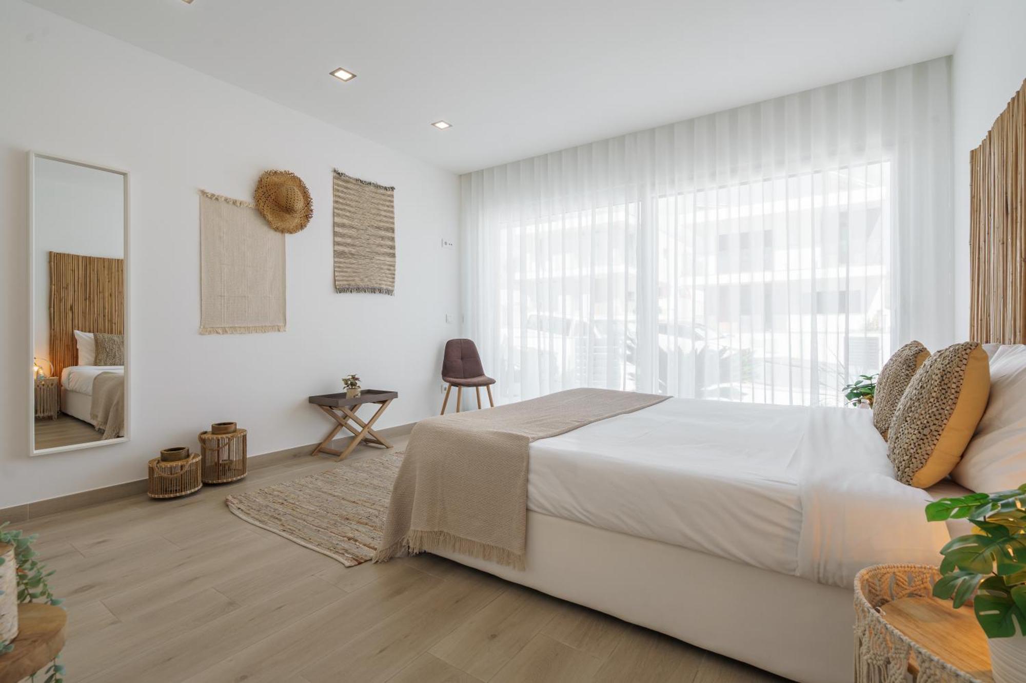Beach Villa With Ocean View Лориньян Экстерьер фото