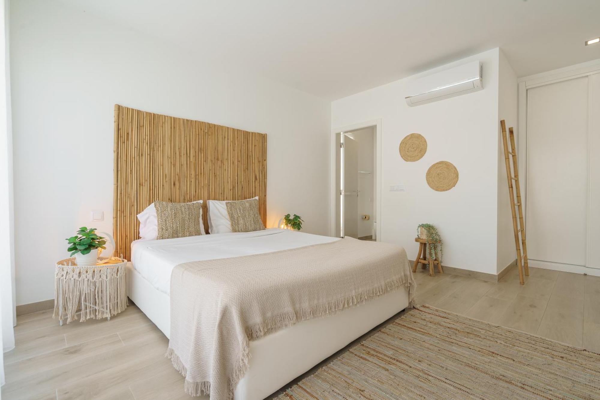 Beach Villa With Ocean View Лориньян Экстерьер фото
