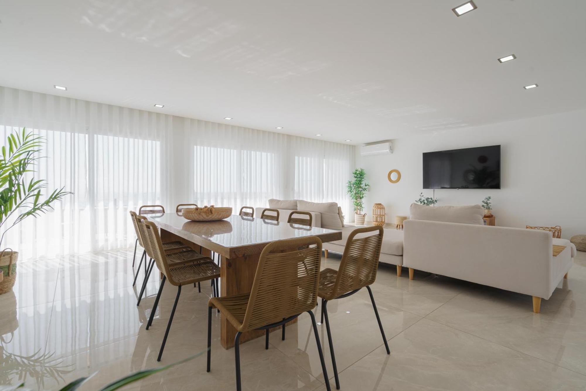Beach Villa With Ocean View Лориньян Экстерьер фото