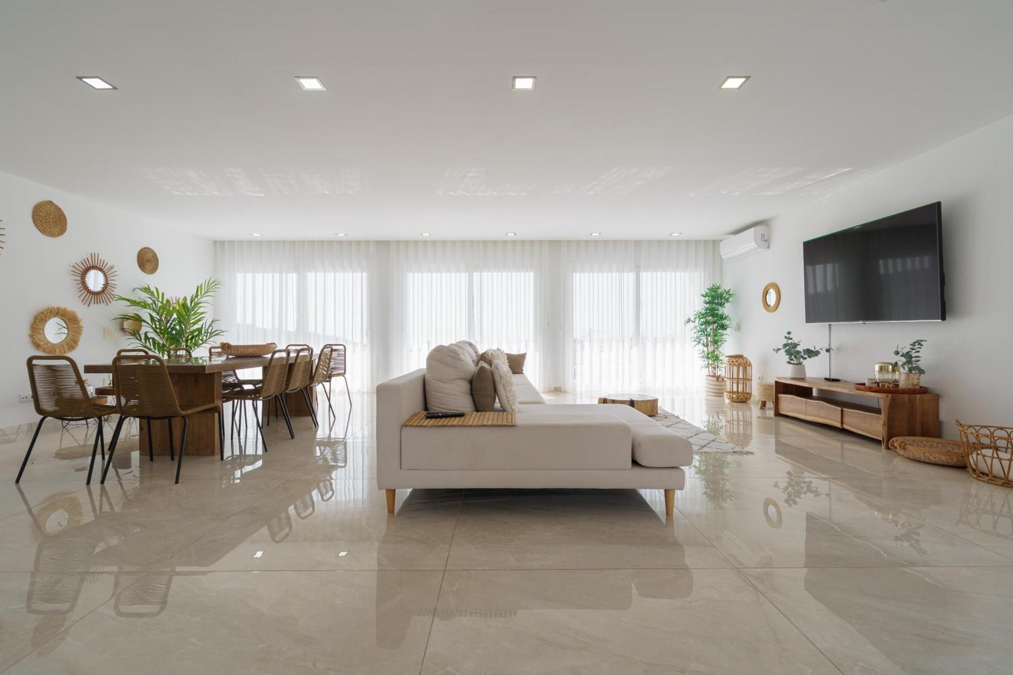 Beach Villa With Ocean View Лориньян Экстерьер фото