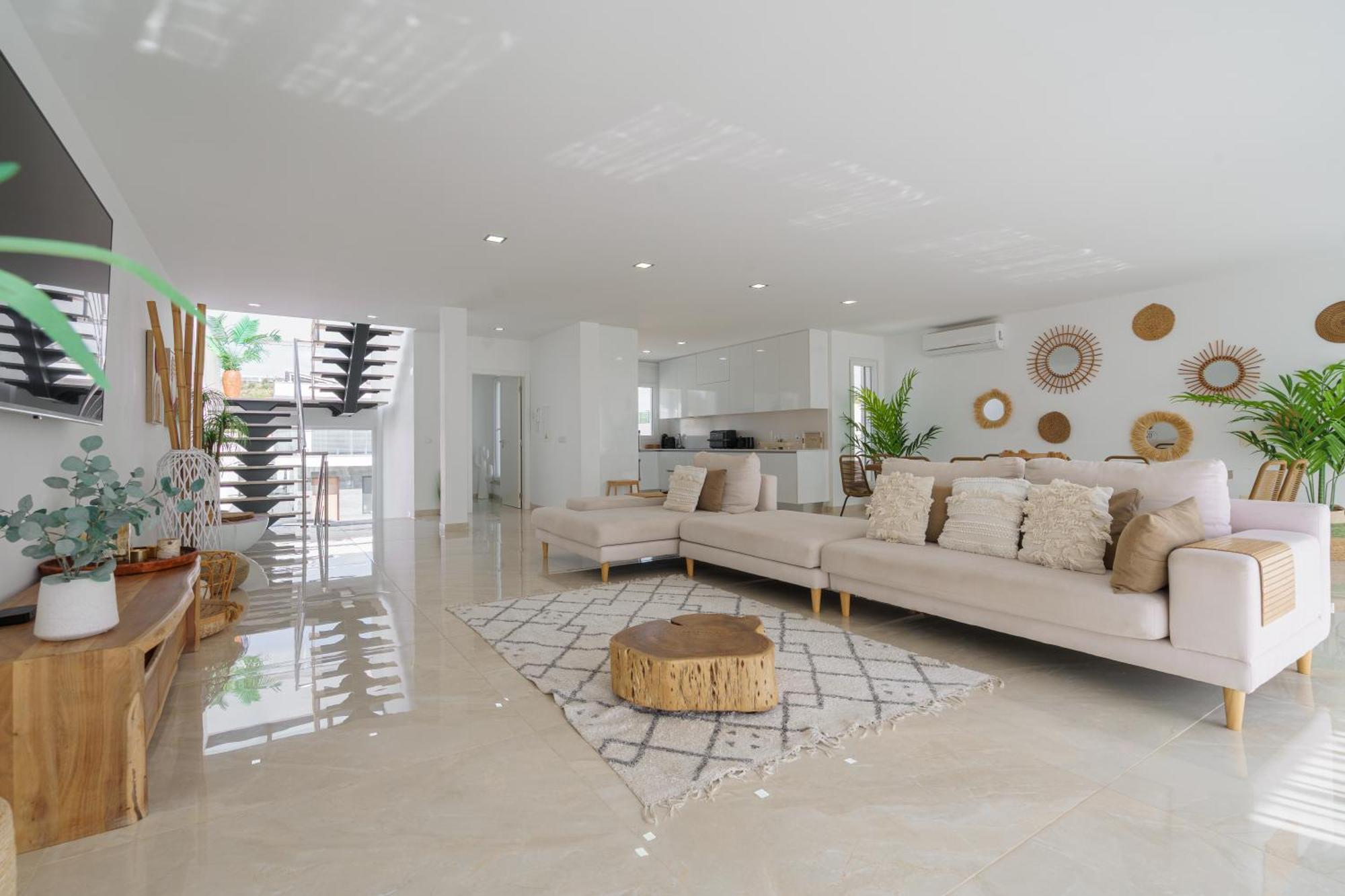 Beach Villa With Ocean View Лориньян Экстерьер фото